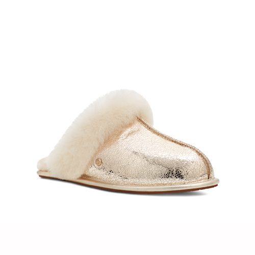 UGG SCUFFETTE II METALLIC SOFT GOLD ANGLED